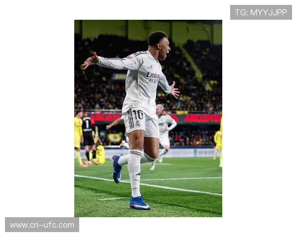 姆巴佩梅开二度难救主，皇马客场不敌本菲卡跌入附加赛